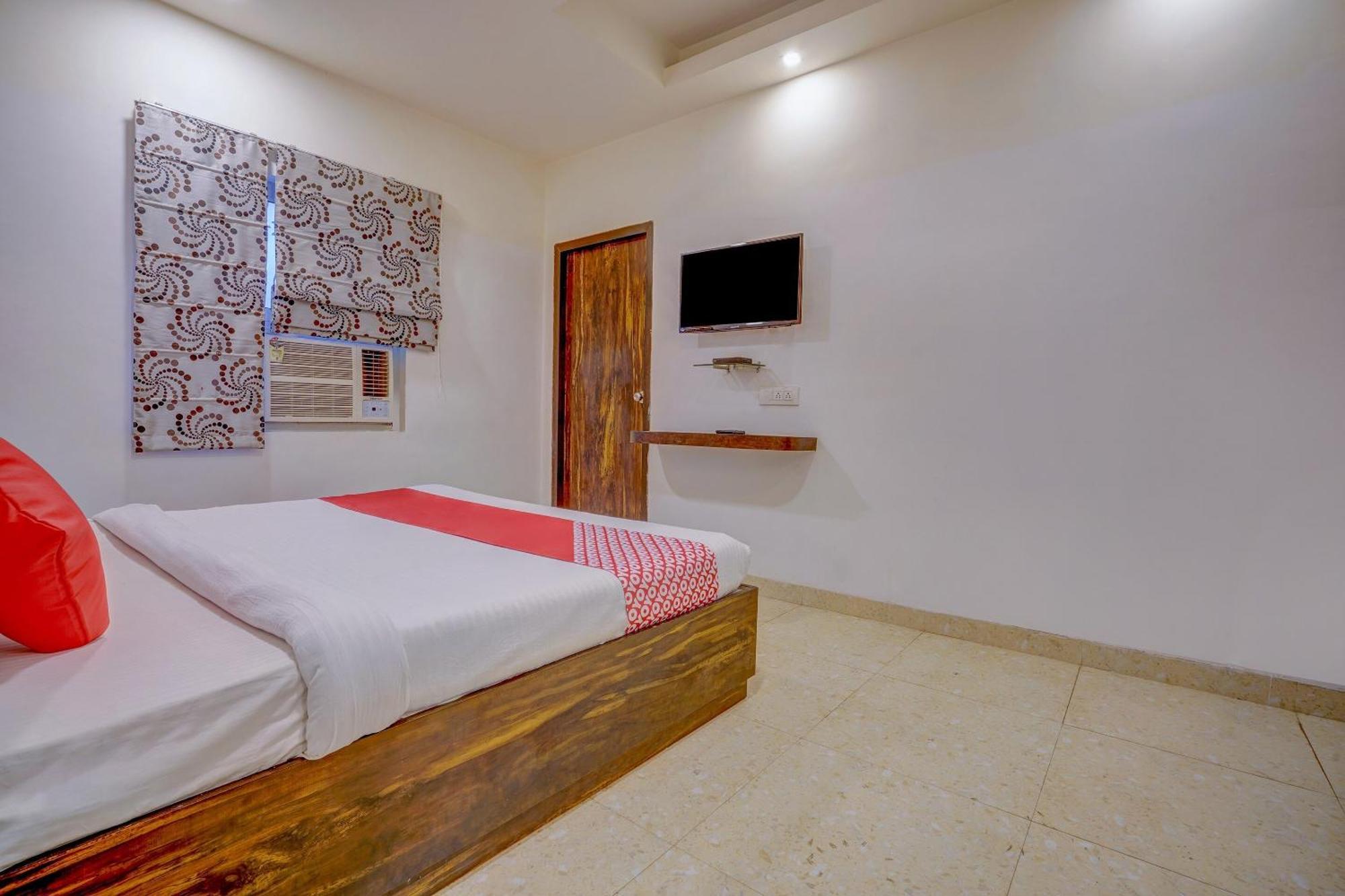 Super Hotel O Traveller Inn Lucknow Bagian luar foto