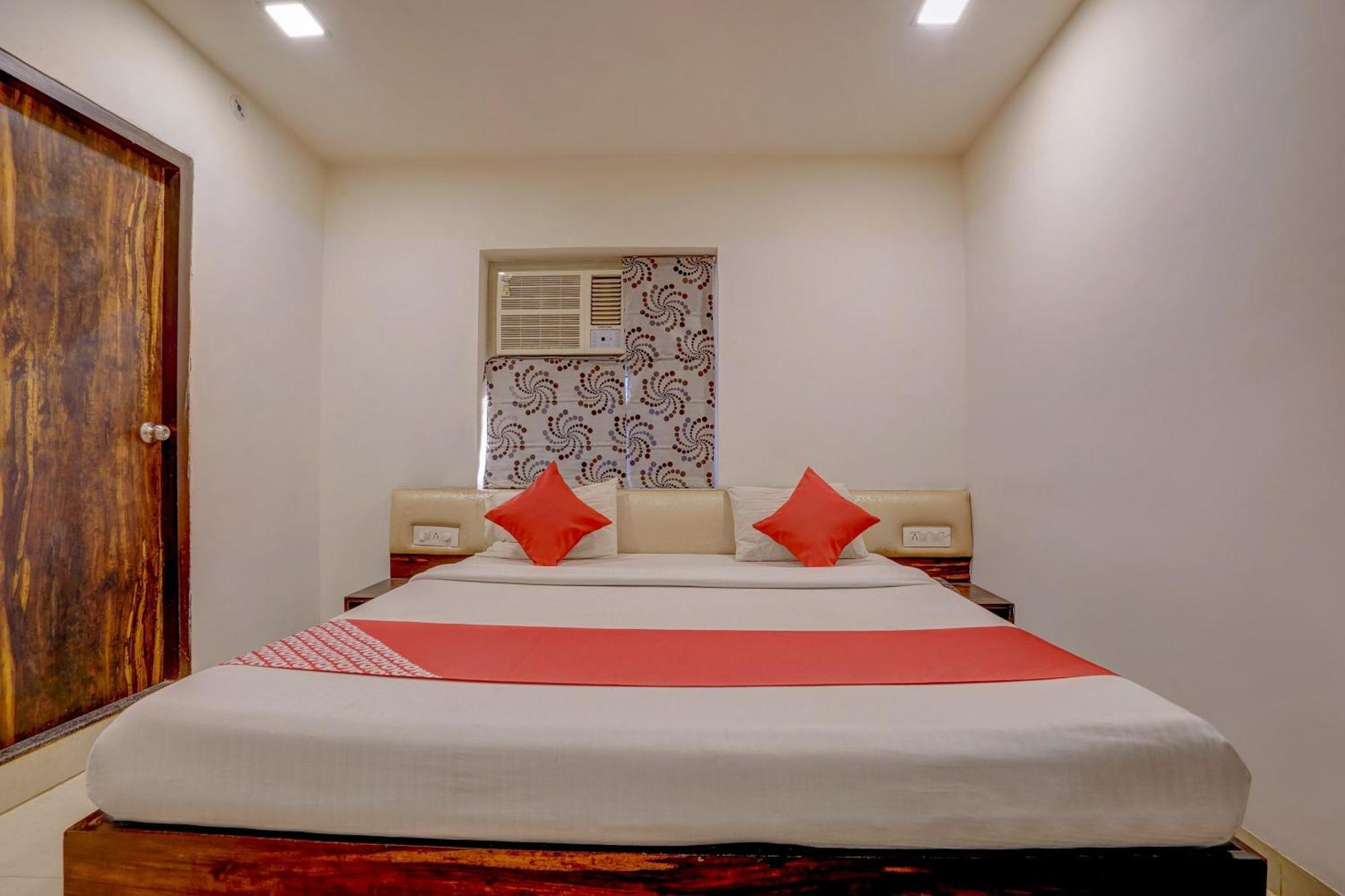 Super Hotel O Traveller Inn Lucknow Bagian luar foto